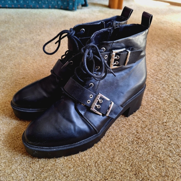 Black Buckle Boots - Picture 3 of 8